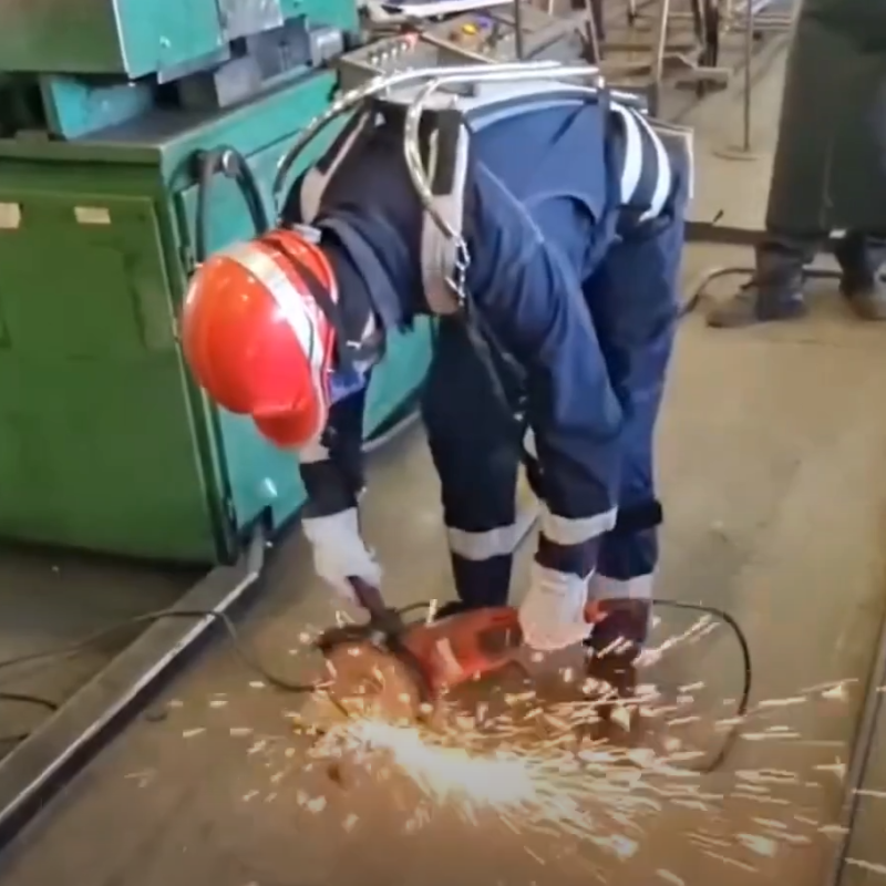 Российские корабелы приступили к испытаниям экзоскелетов